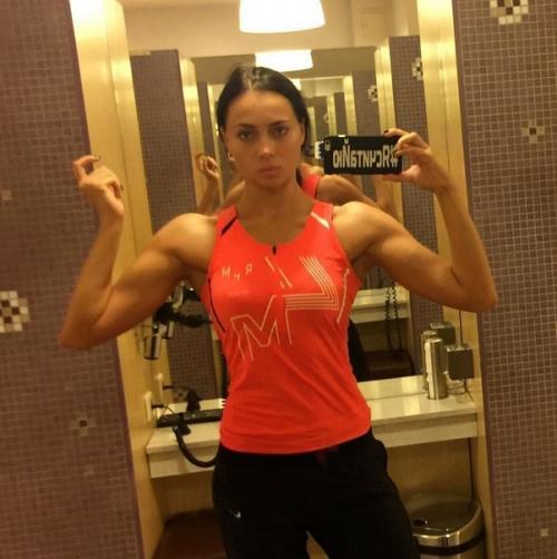 Кто самая спортивная актриса России. 01