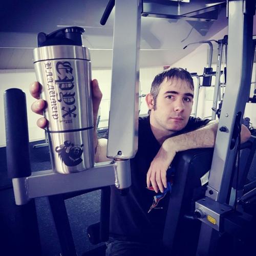 Металлические именные шейкеры, термокружки, термосы и бутылочки для воды - для любителей спорта и активного отдыха. 05