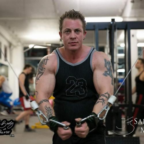 Кэролайн Ванг - австрийская царица бодибилдинга. 01