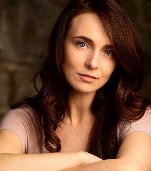 Минус 37 кг: Анна снаткина экстремально похудела без отказа от сахара и соли. 02