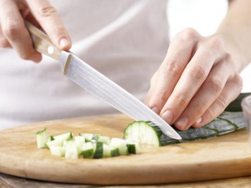 Шницель из индейки с персиково - огуречной сальзой. 04