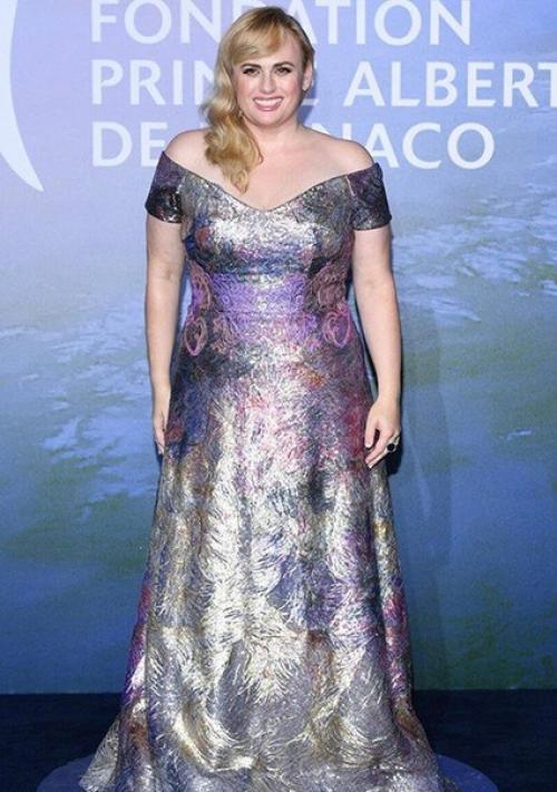 Ходьба и осознанное питание: как ребел Уилсон похудела на десятки килограммов. 03