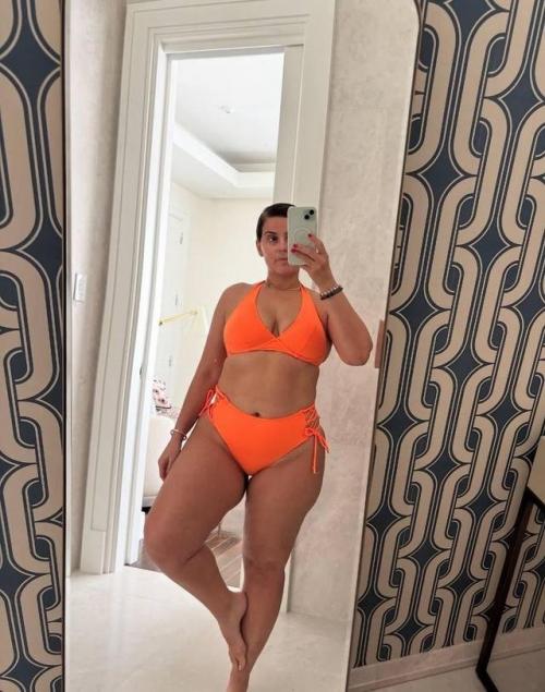 Нелли фуртадо завершает карьеру: фанаты думают, все дело в буллинге из-за фигуры. 

