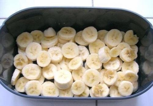 Банановый пудинг.  Ингредиенты на 4 порции: 01 Банановый пудинг.  Ингредиенты на 4 порции: 01