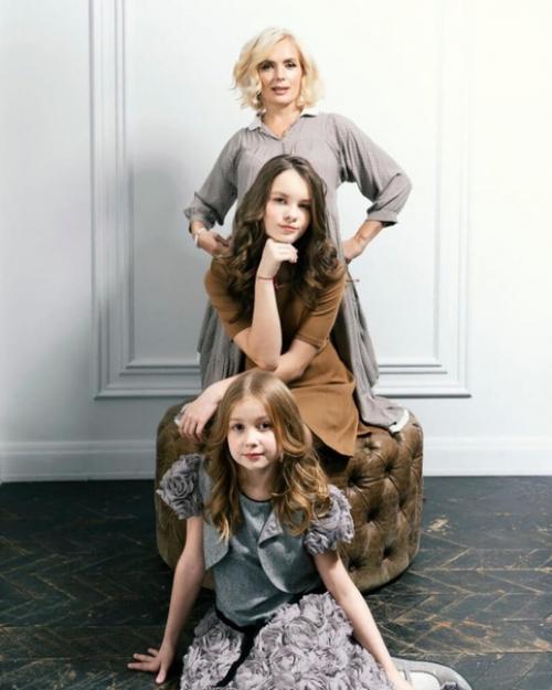 Мы заменяем вредные продукты и привычки на полезные. 03 Мы заменяем вредные продукты и привычки на полезные. 03