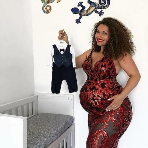 Мамочка - красавица!   Есть те, кто сейчас в положении? 01