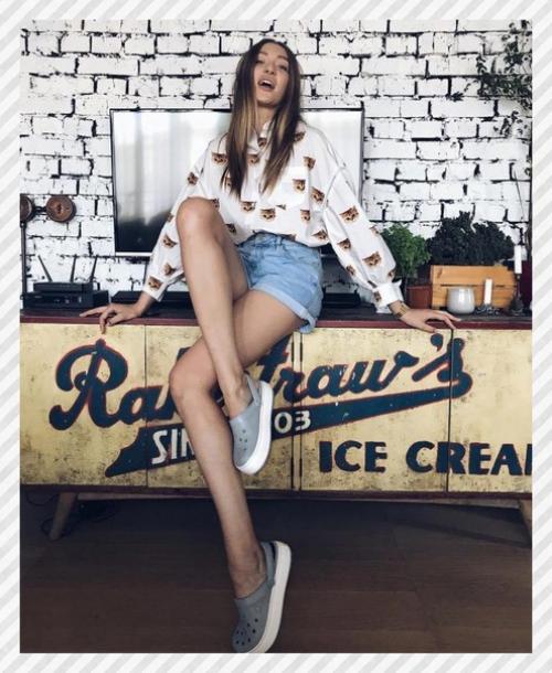 Спортивные девушки. Ах, а ие у аши ино аровой но и. 04