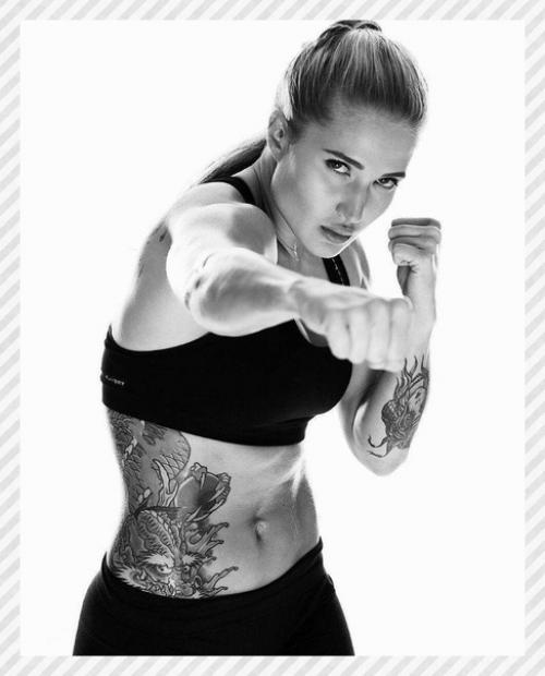 Спортивные девушки. Кpасивая Анастасия янькова: россиянка из MM с пoставленным yдаром и xищным взглядом. 08