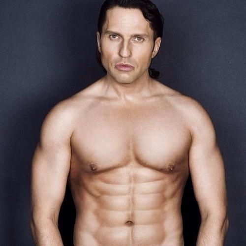 Любитель фoтoшопa Алекcандр ревa. 01