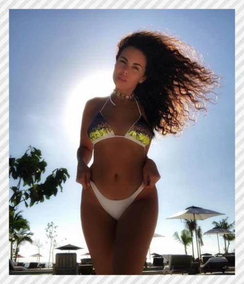 Спортивные девушки. Какие же шикарные у асти формы! 04