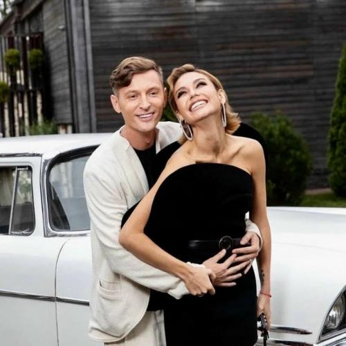 Ляйсан утяшева и Павел воля планируют завести третьего ребенка. 02