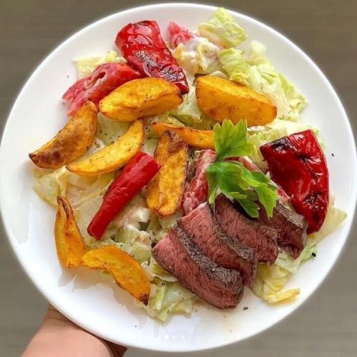 Ужин - обязательная часть рациона. 02