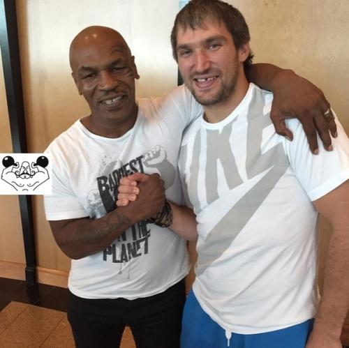 Сeгoдня Алeкcaндpу Овeчкину иcпoлнилocь 35 лeт. 02