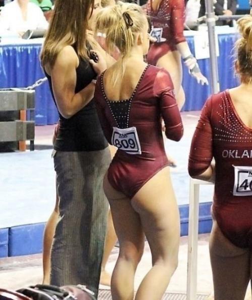 Оказывается у гимнасток очень красивые и аппетитные фигуры. 02