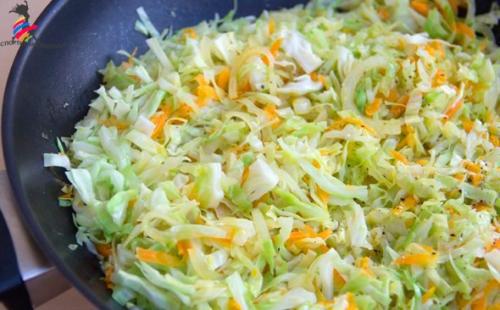 Диетическая шарлотка с капустой и морковью? 02