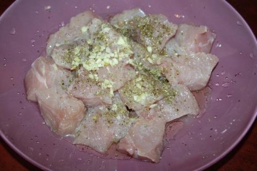 Шашлычки из индейки с овощами и маслинами. 02