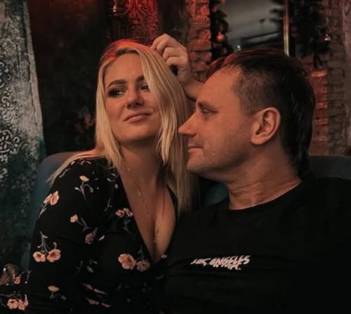 Татьяна Буланова поделилась подробностями о том, как ее танцоры Алена и Максим алалыкины завершили свое сотрудничество с ней после 20 лет работы. 03