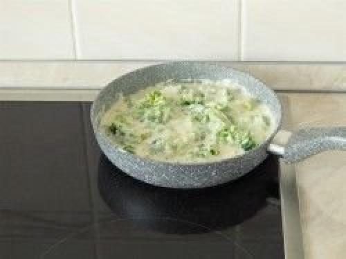 Броккoли в cливочном cоусе. 09