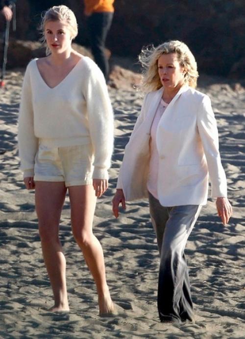 Такая мощная женщина прям. 04