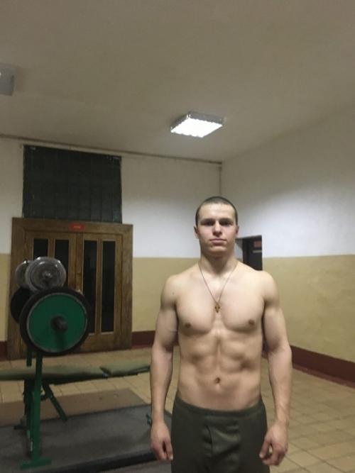 20 лет. 74 кг. 03