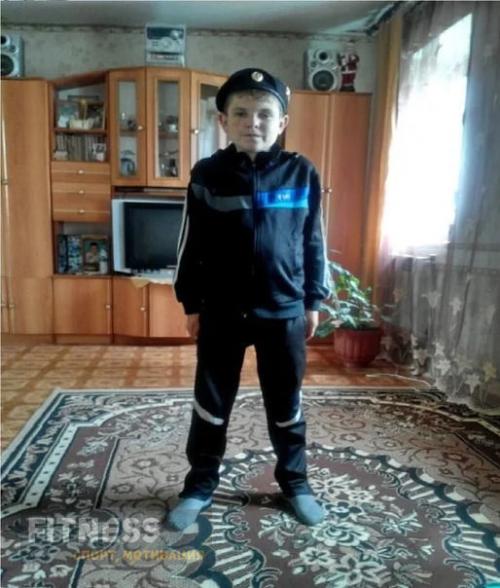 В 25 лет выглядит на 12. 04