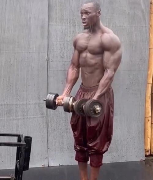 Как тренируется спортсмен на африканском континенте. 02