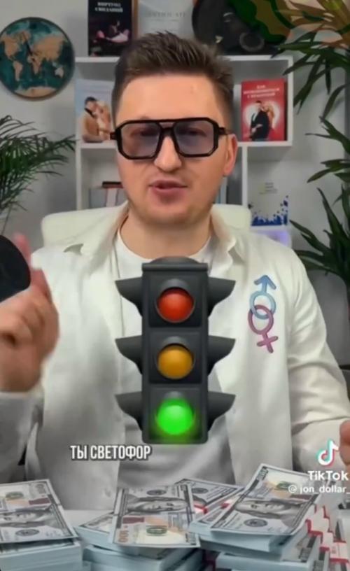 Парень поделился гениальным лайфхаком, как положить руку на ногу девушке на свидании.  