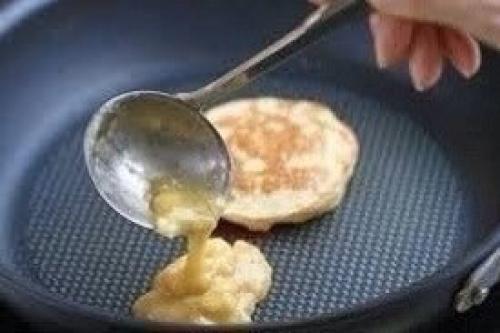 Банановые оладьи.  Ингредиенты: 03