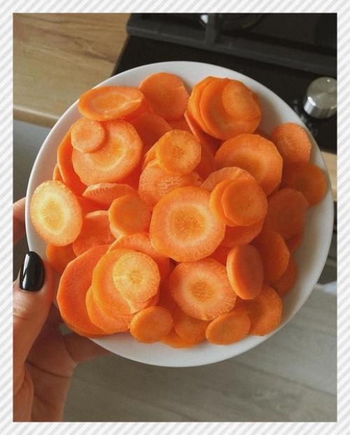 Спортивные девушки. Аглядный пример рациона на 1660 калорий. 03