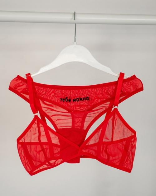 Ничто так не повышает самооценку, как идеально подобранное белье. 03