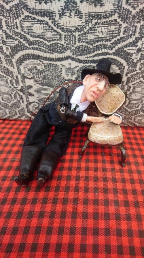 Автор этих прекрасных маленьких работ Мария Чикова. 01