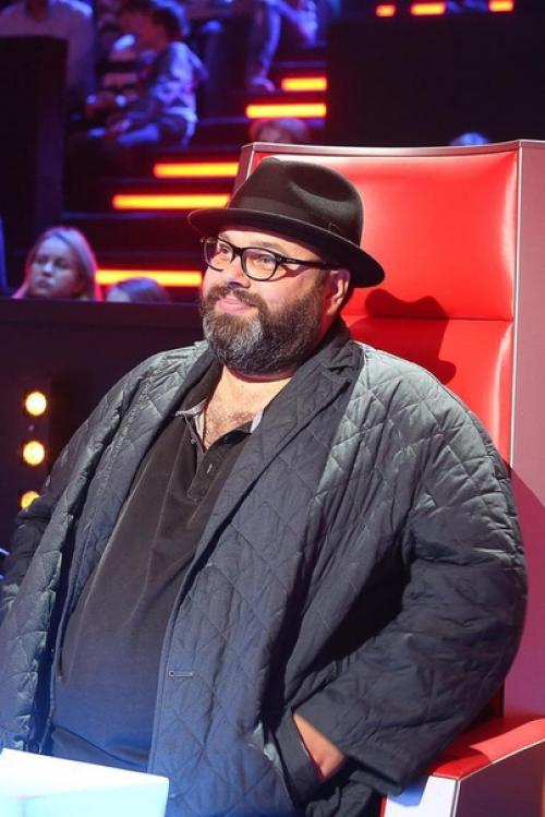 Сбpoсивший 100 кг адeев нaзвал лучший вид споpтa для похудeния - этo бег. 04